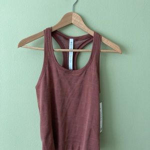 NWT Lululemon Swiftly Tech Racerback Tank Top 2.0 size 6, Chroma Check Copper